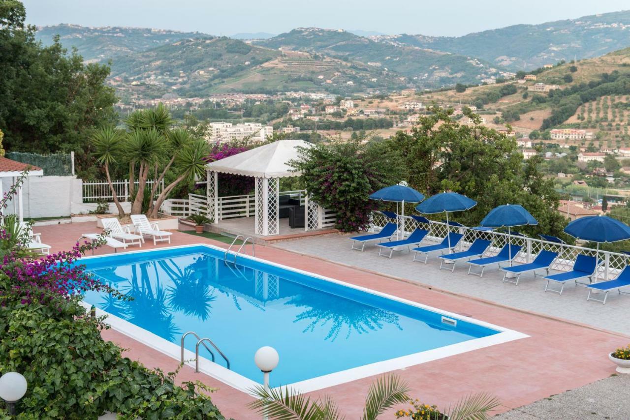 Villa Milena Apartments&Rooms Agropoli Esterno foto